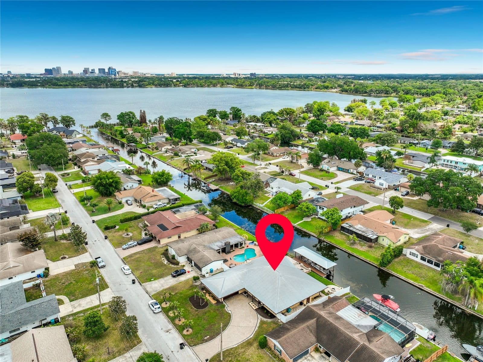 2404 LAUDERDALE