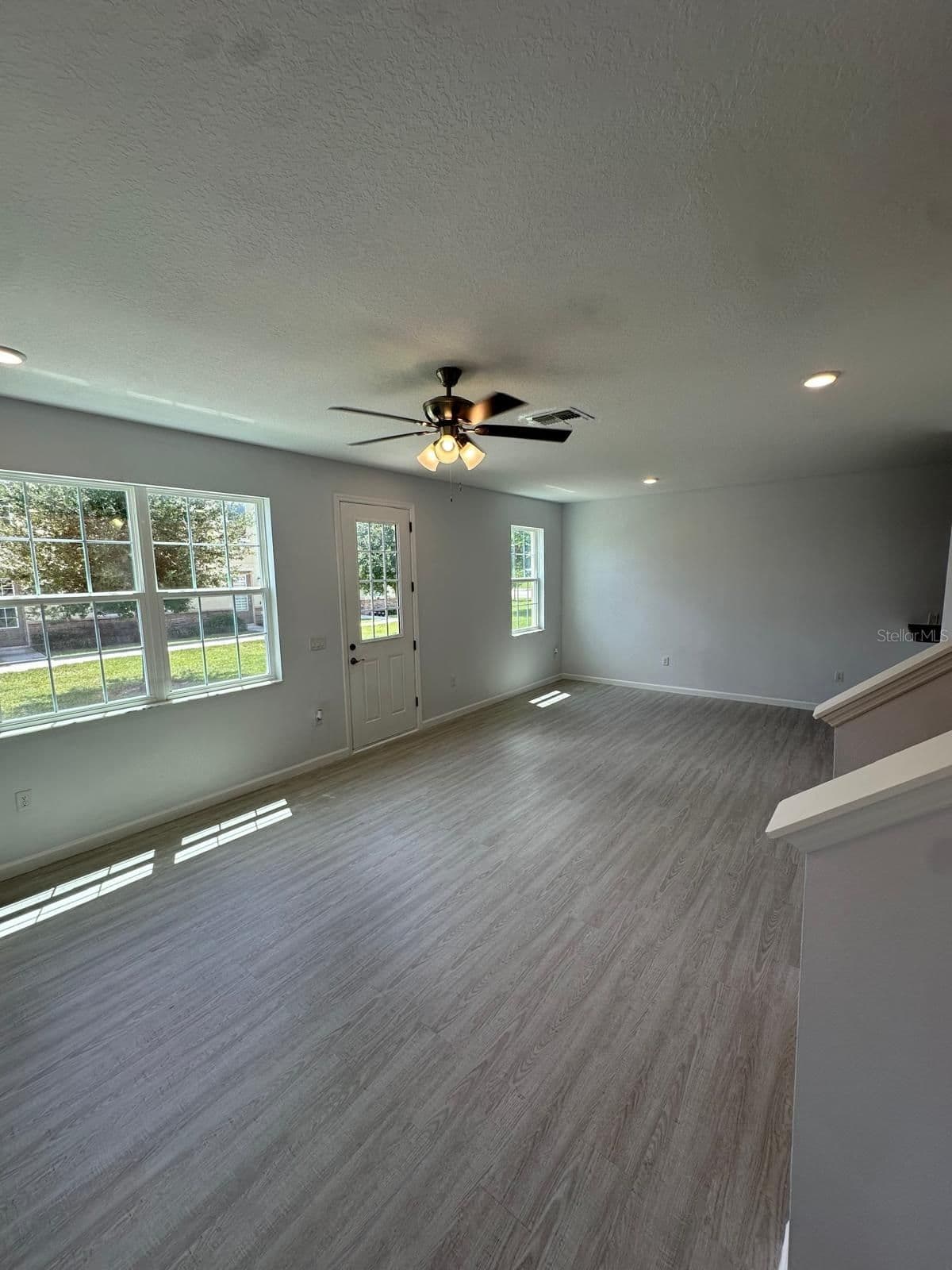 112 HOLLY VILLAGE