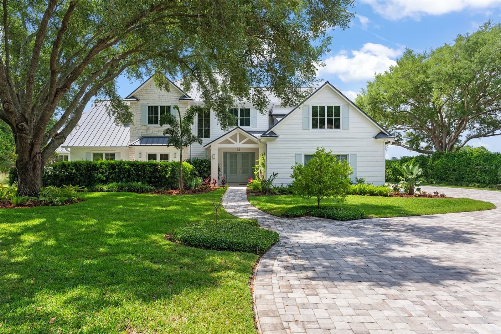 13542 SUNSET LAKES