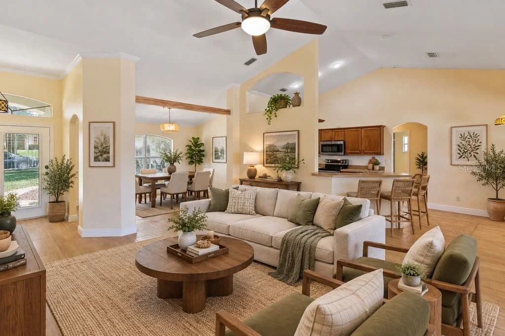 Photo 5 of 10814 VINEYARD Court