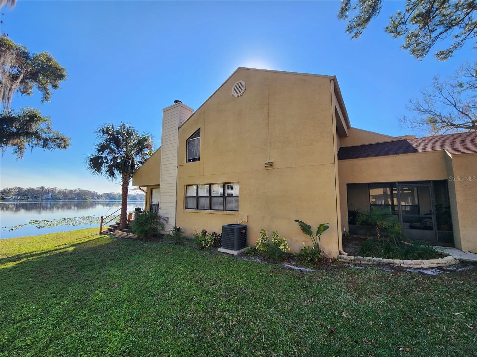 3402 ELLENWOOD
