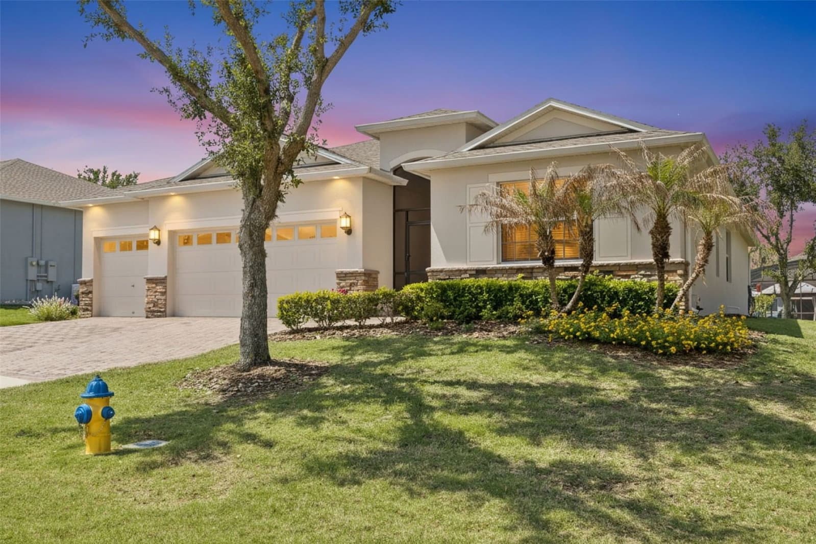 2892 SANDY CAY