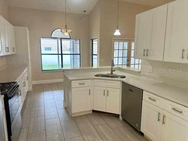 Photo 5 of 12686 NEWFIELD
