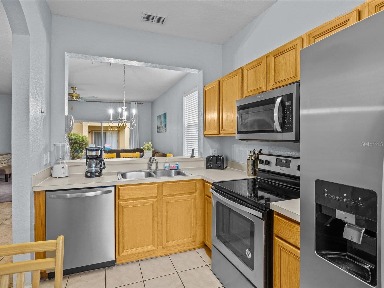 Photo 4 of 408 MIRAMAR AVENUE