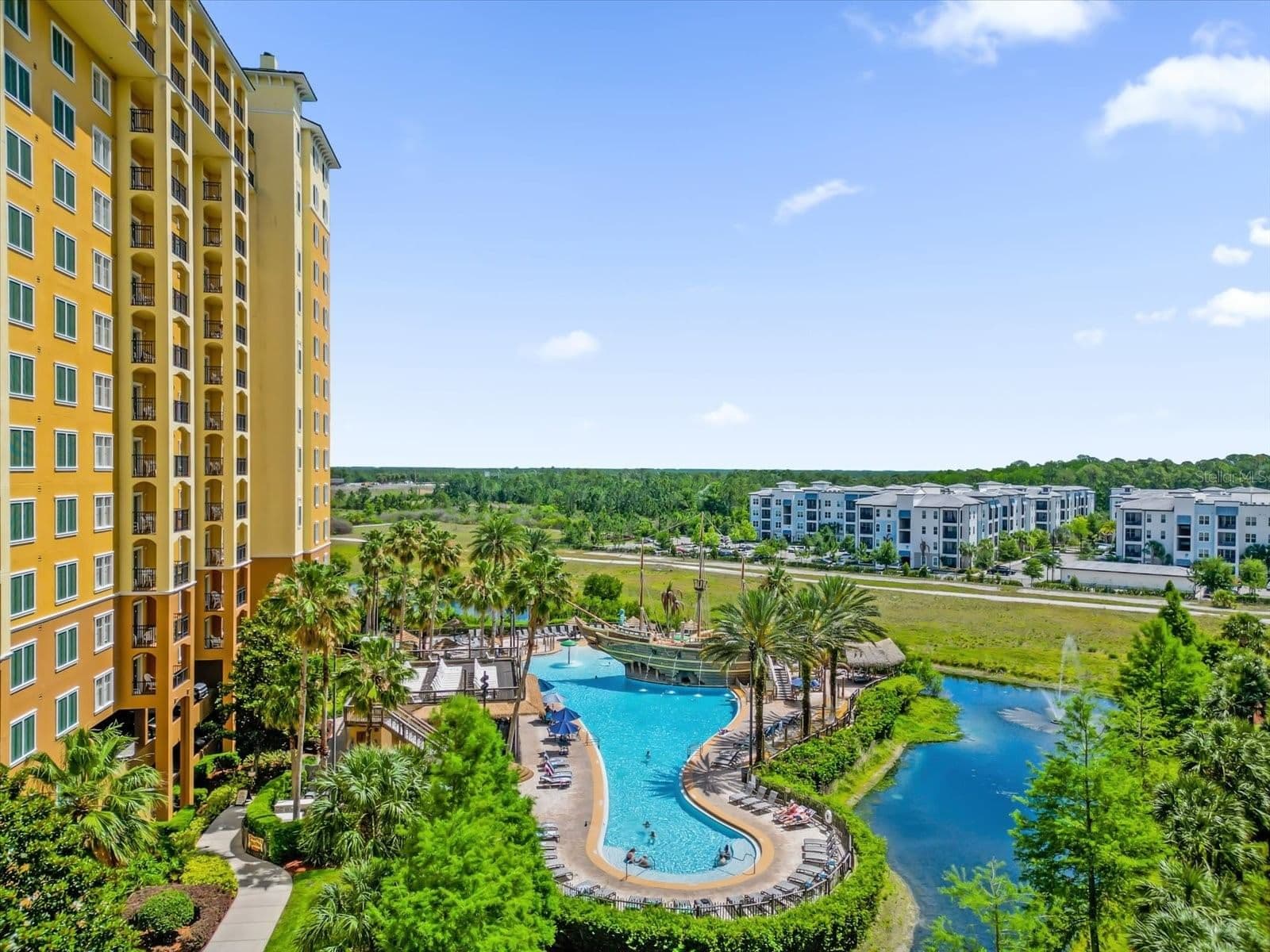 8101 RESORT VILLAGE