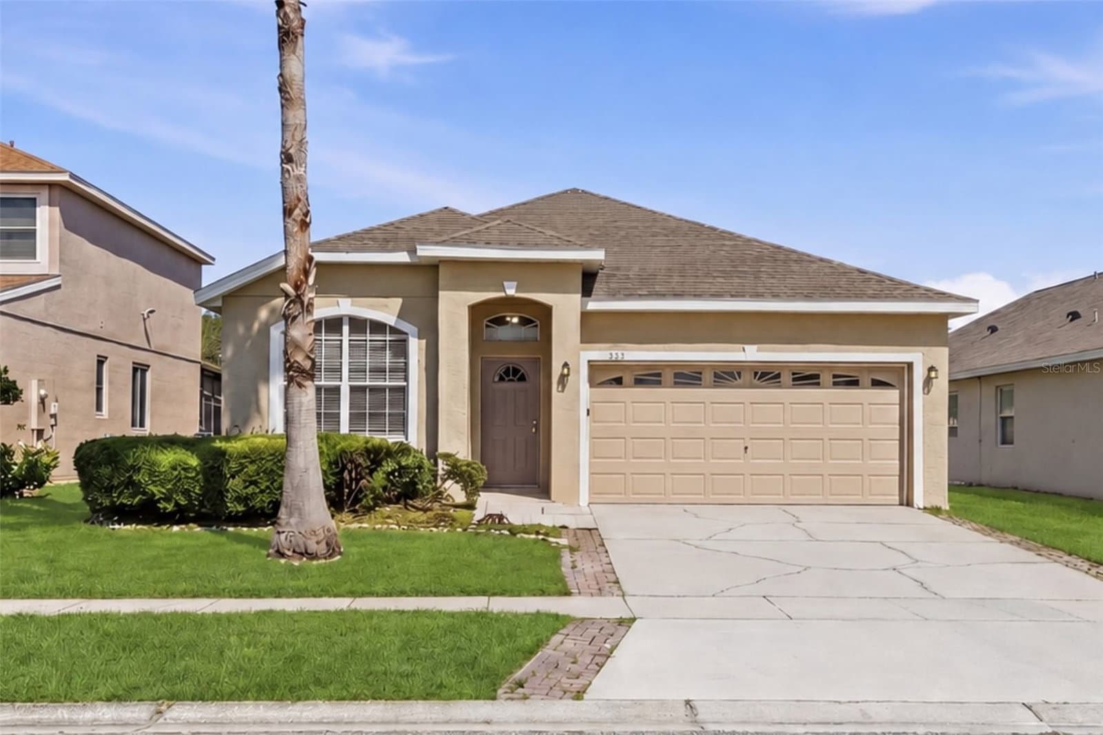 949 WHISPERING CYPRESS