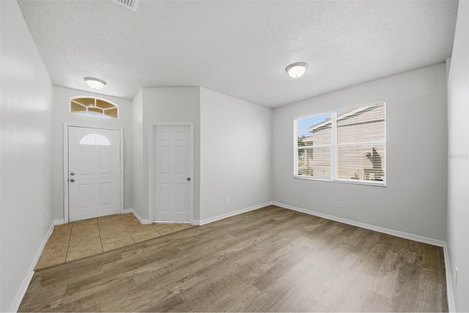 949 WHISPERING CYPRESS