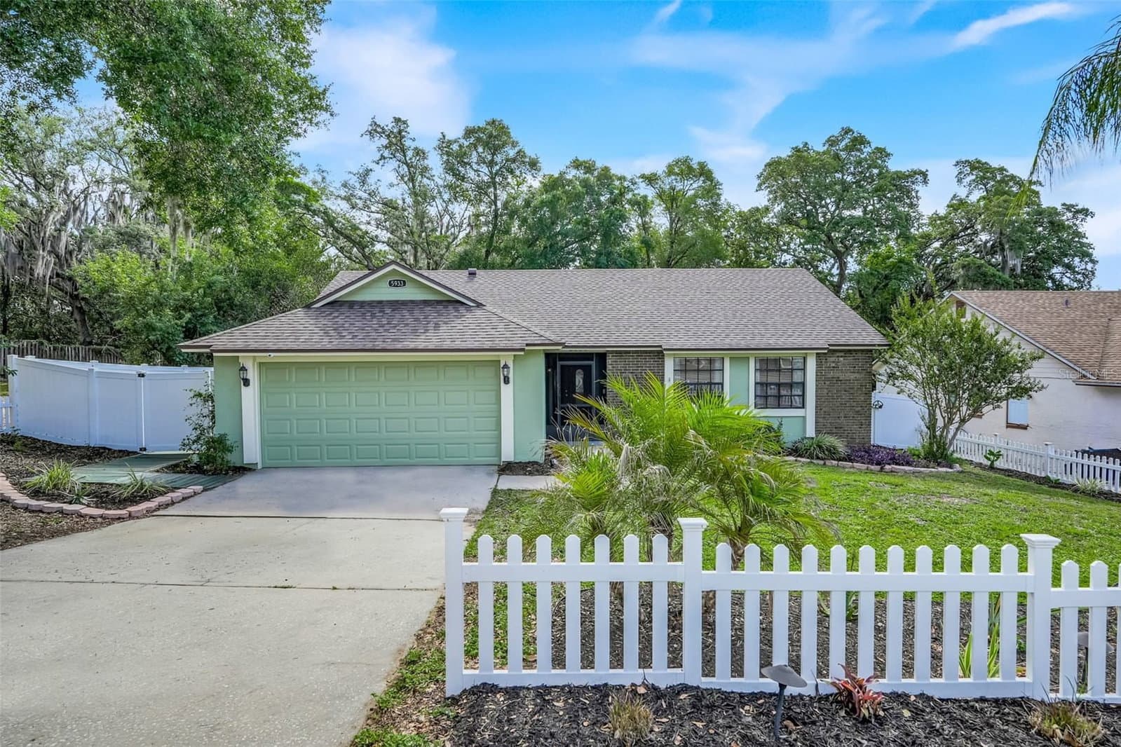 5933 GROVELINE