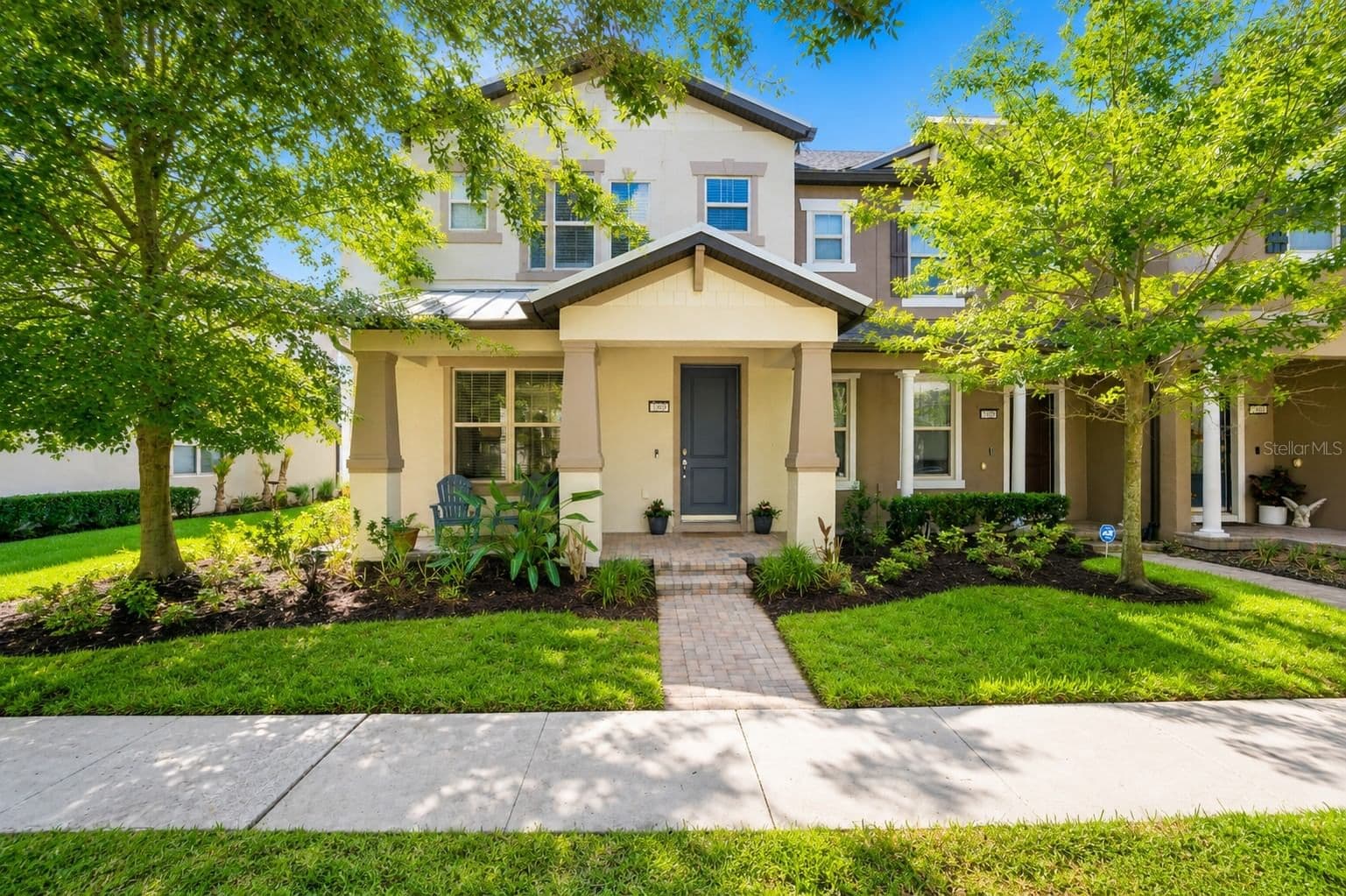 7279 DUXBURY