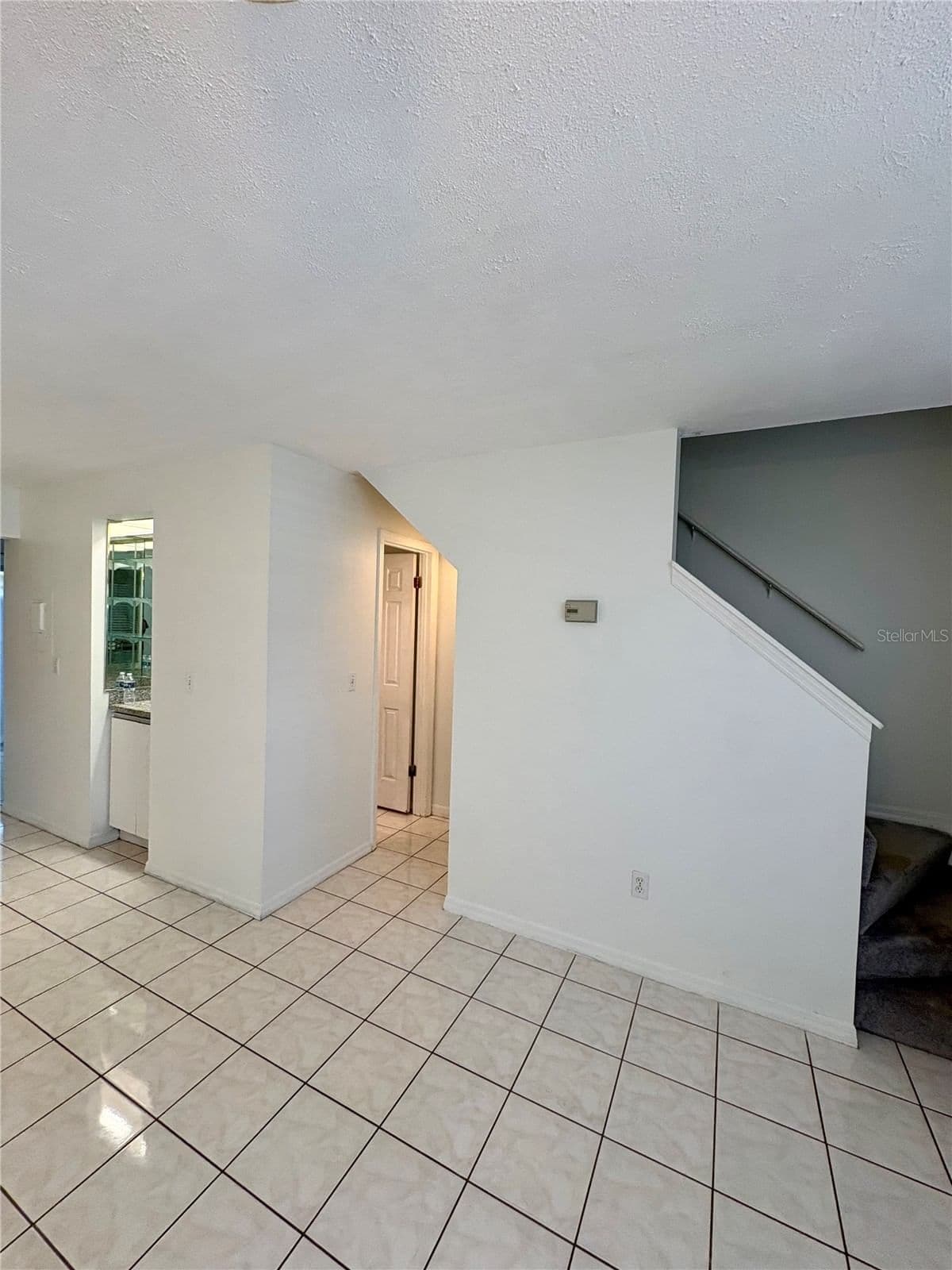Photo 5 of 3243 FOREST OAKS COURT