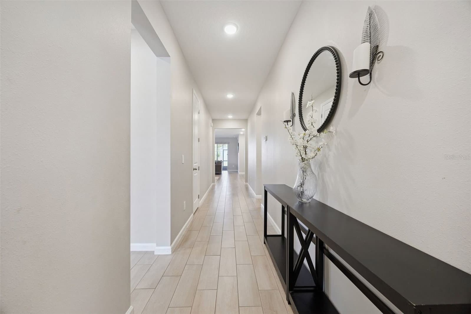 10053 SPRING LAKE