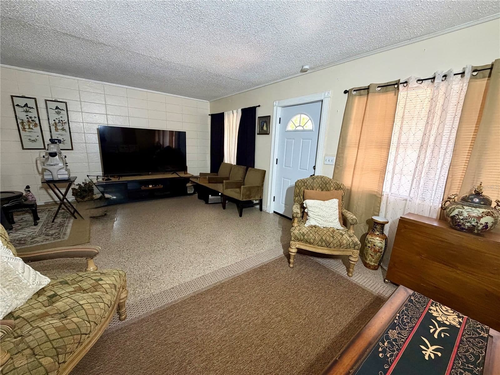 Photo 5 of 317 AVENUE G