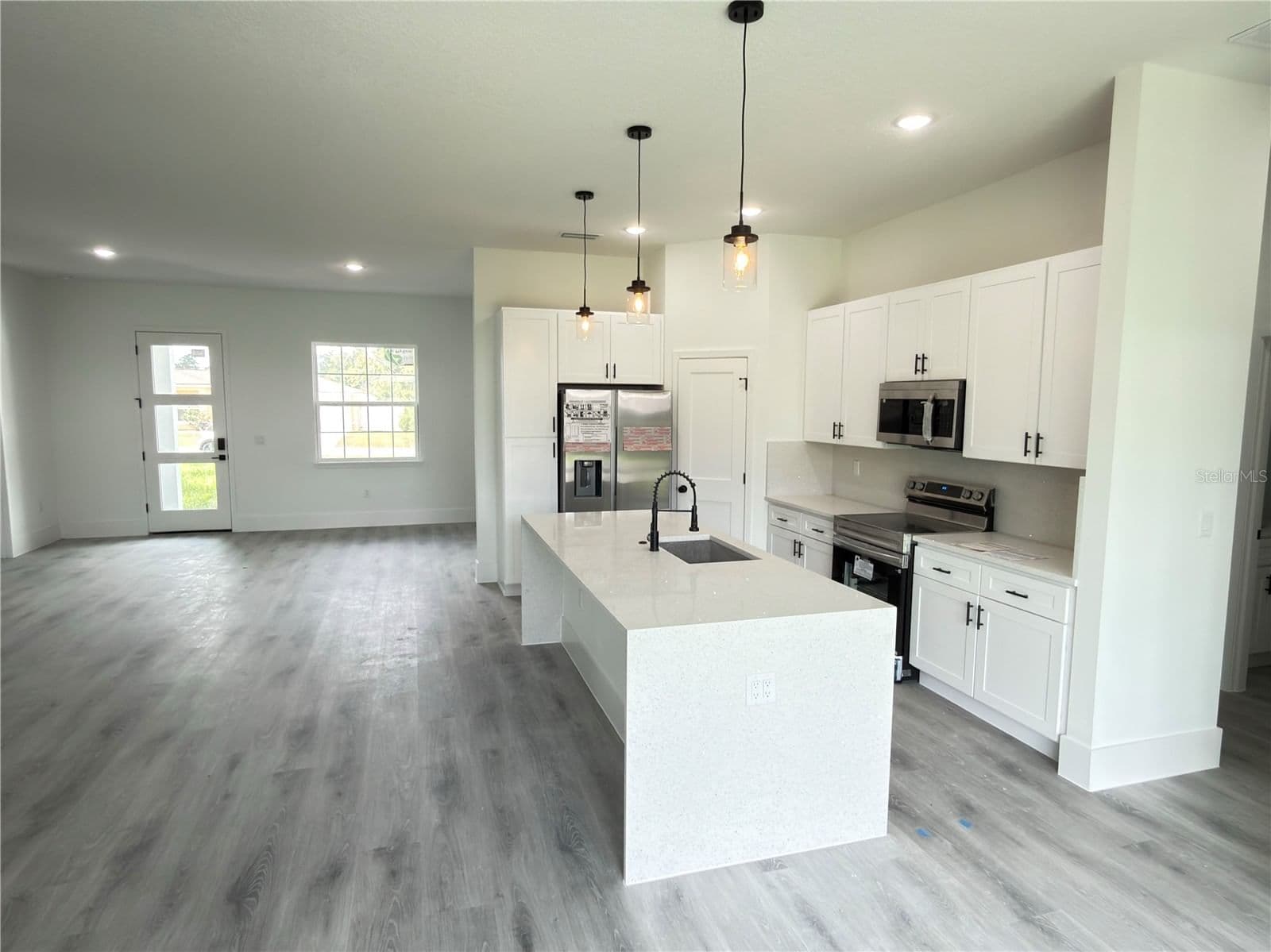 Photo 5 of 3679 SW 129TH