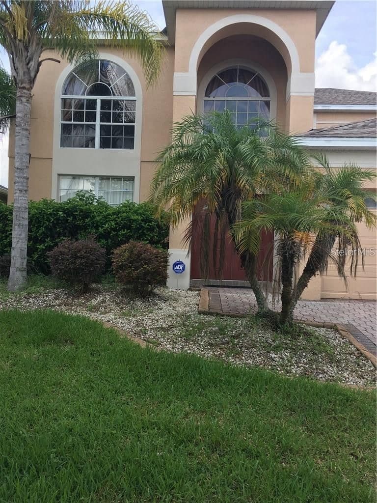 5948 WINCHESTER ISLE