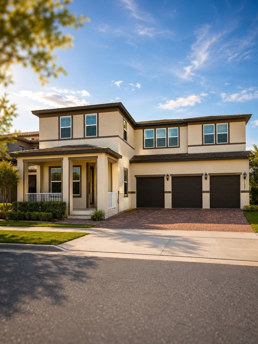10103 AUSTRINA OAK