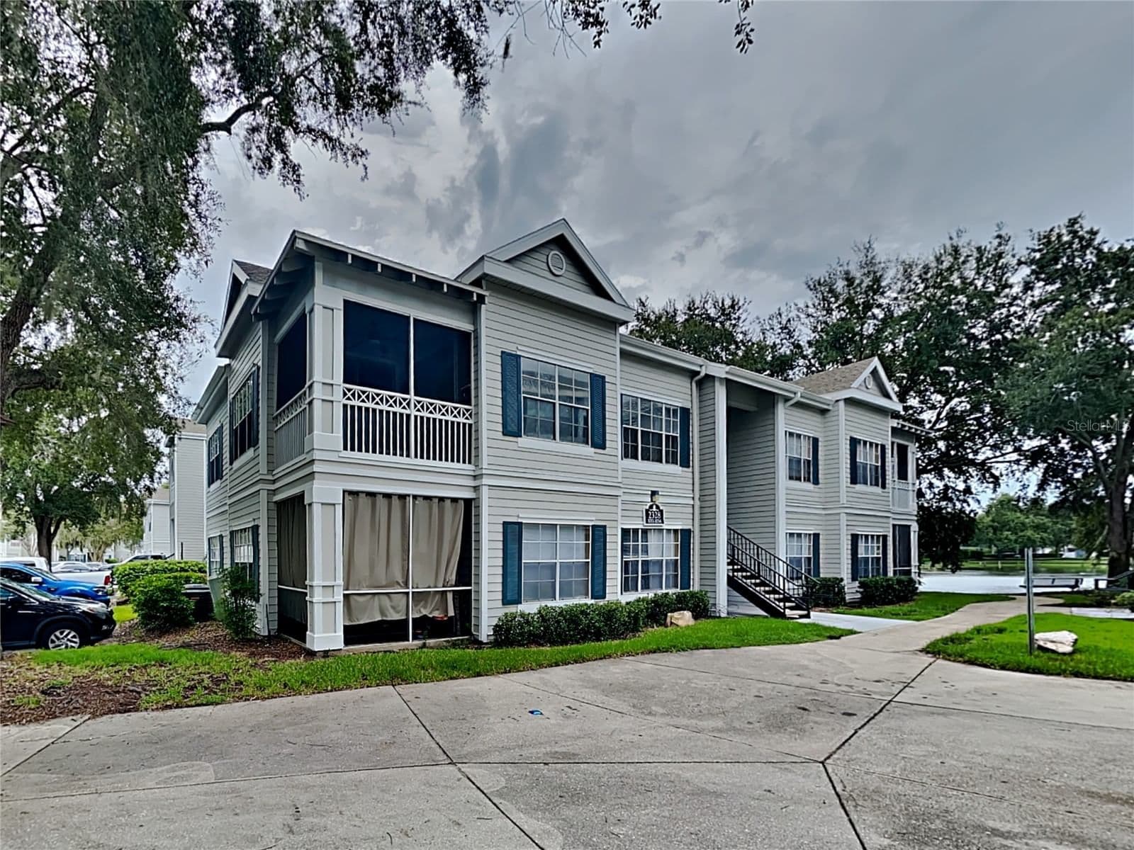 2328 MIDTOWN