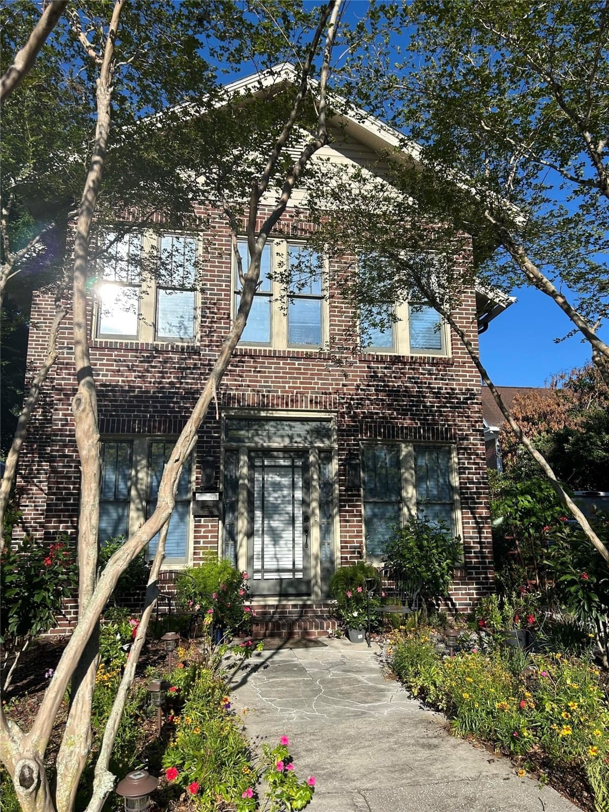 5205 CENTRAL