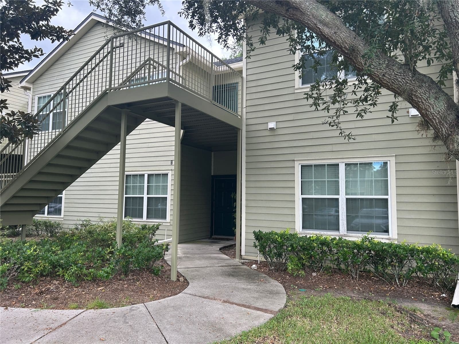 3717 LAKE ORLANDO