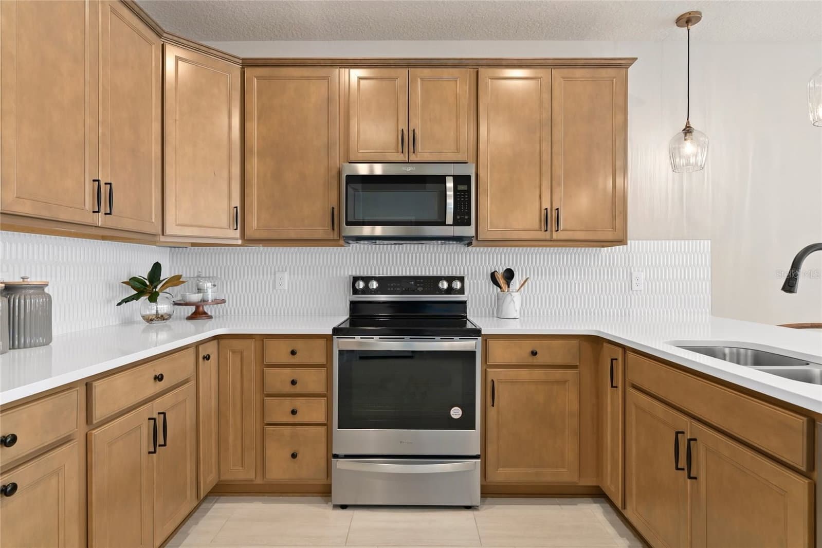Photo 5 of 4600 ORCHARD VIEW