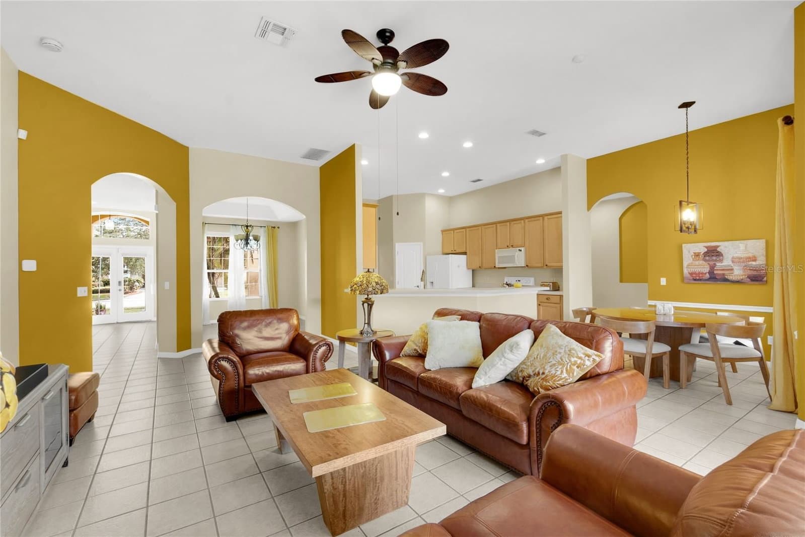 Photo 5 of 730 BRIDGEWAY BLVD