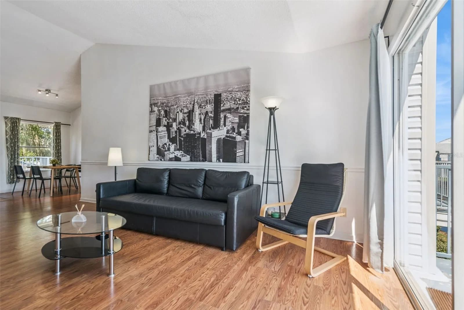 Photo 5 of 2564 WOODGATE Boulevard #204