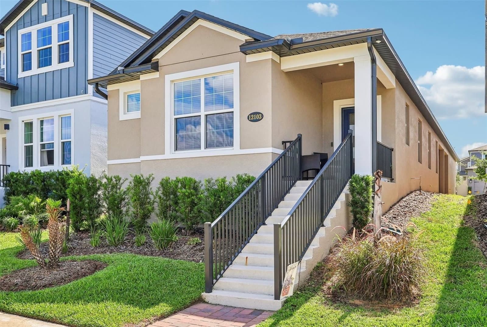 12103 EASTMOOR