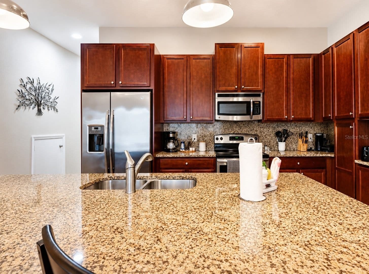 Photo 4 of 354 CAPTIVA