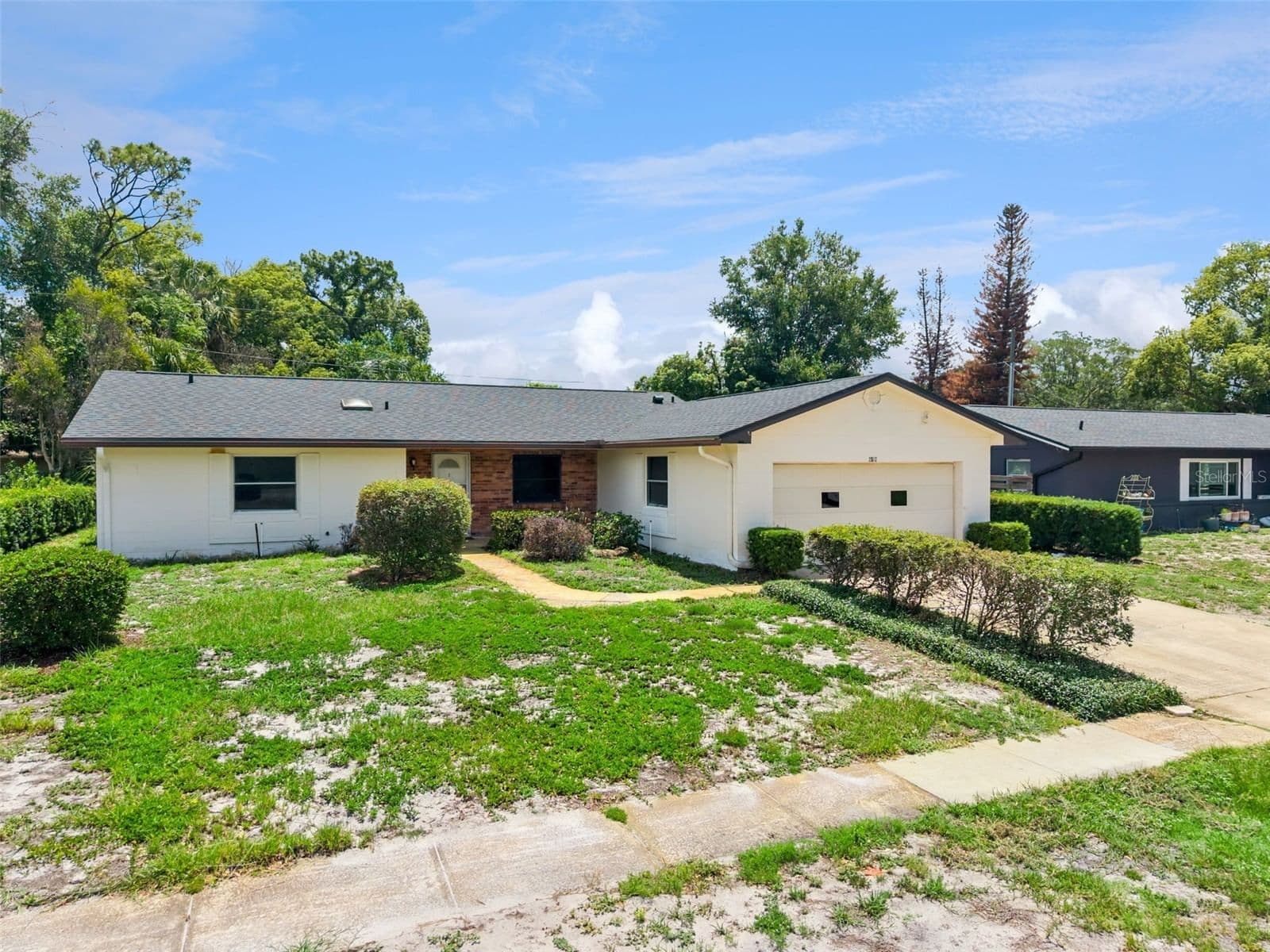 2512 EASTBROOK