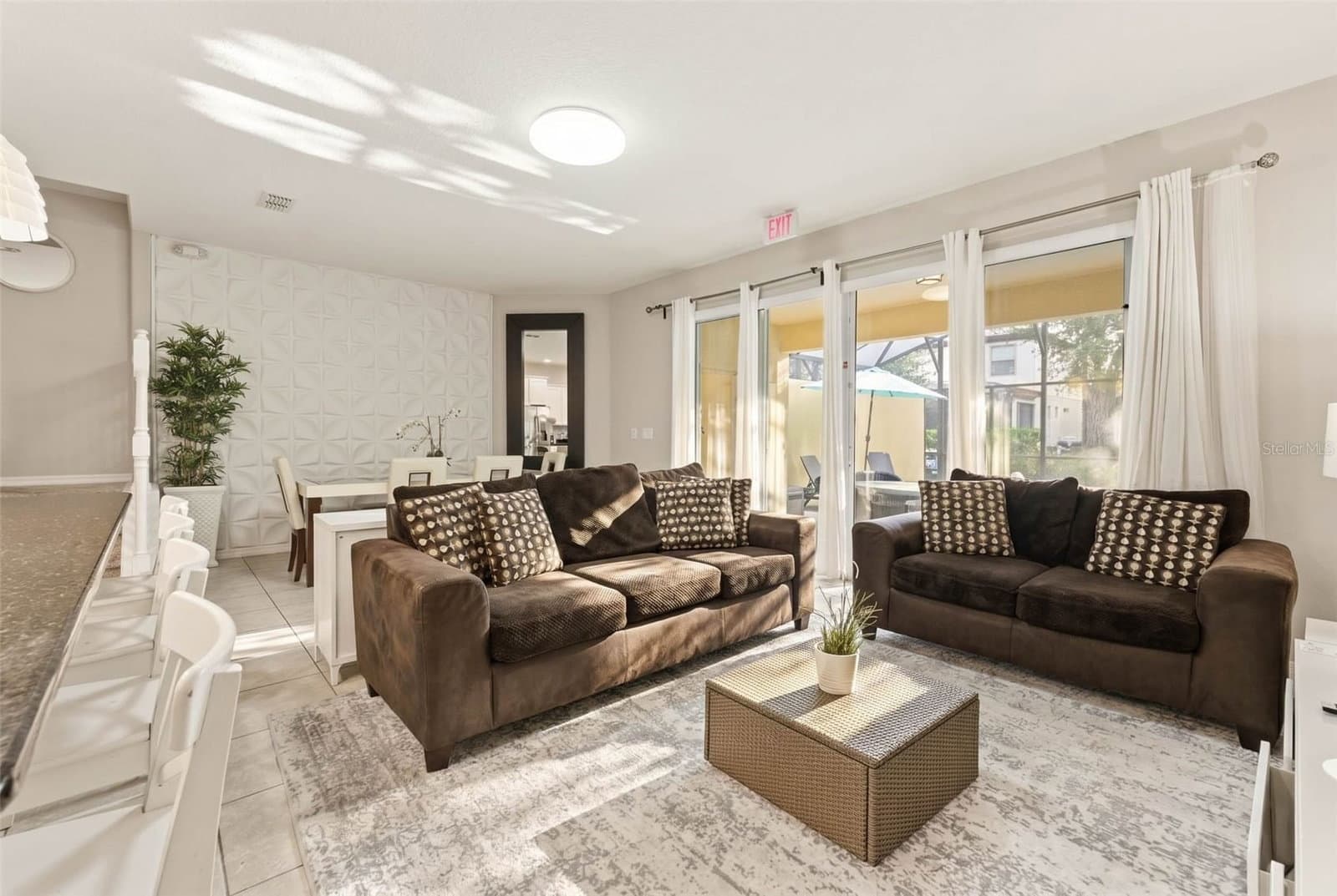 Photo 4 of 4799 TERRASONESTA