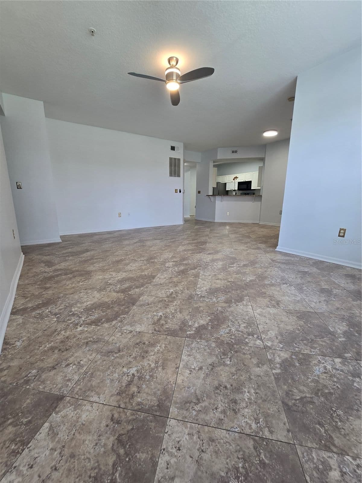 Photo 4 of 5506 METROWEST