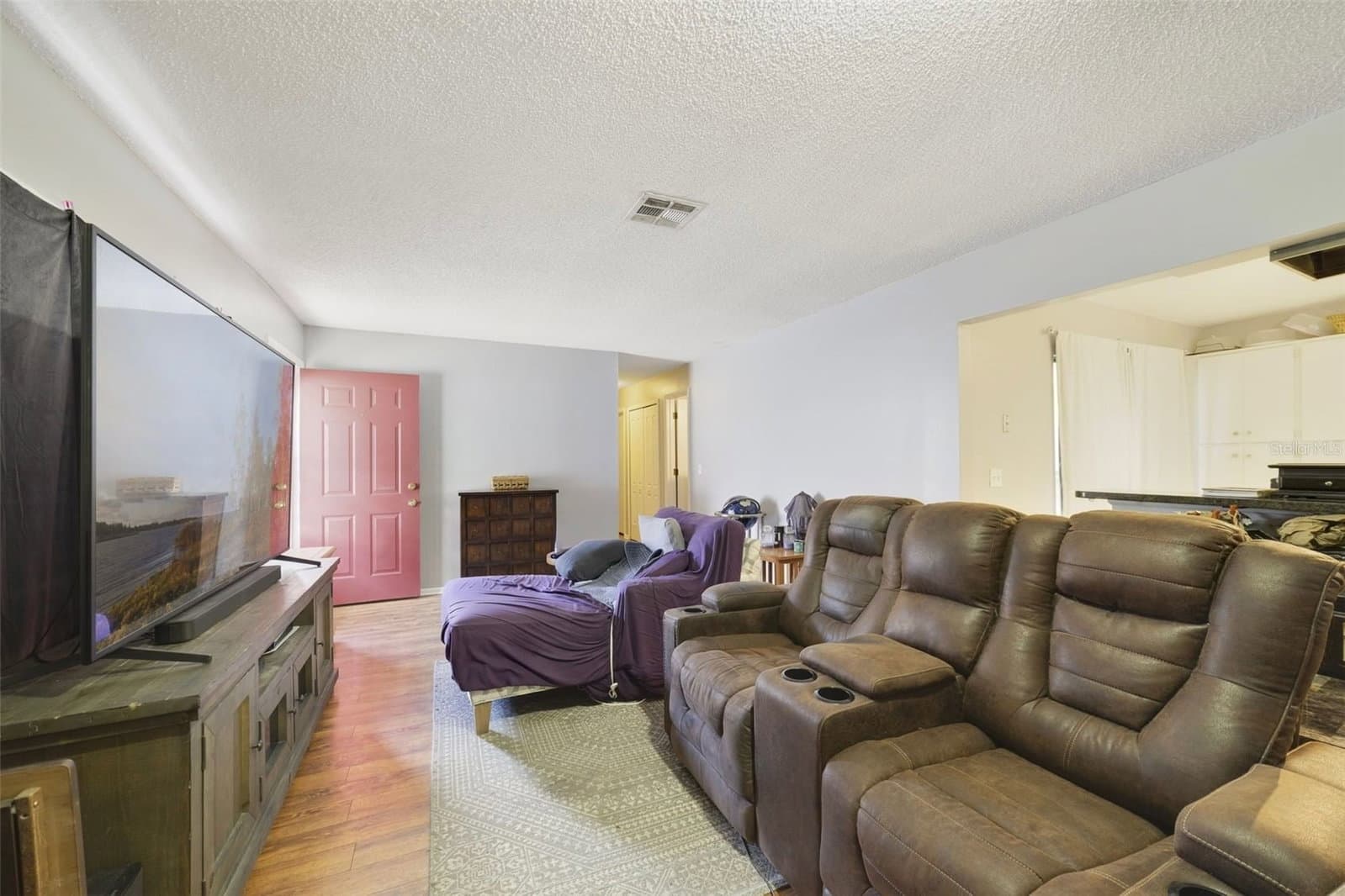 5909 TURNBULL