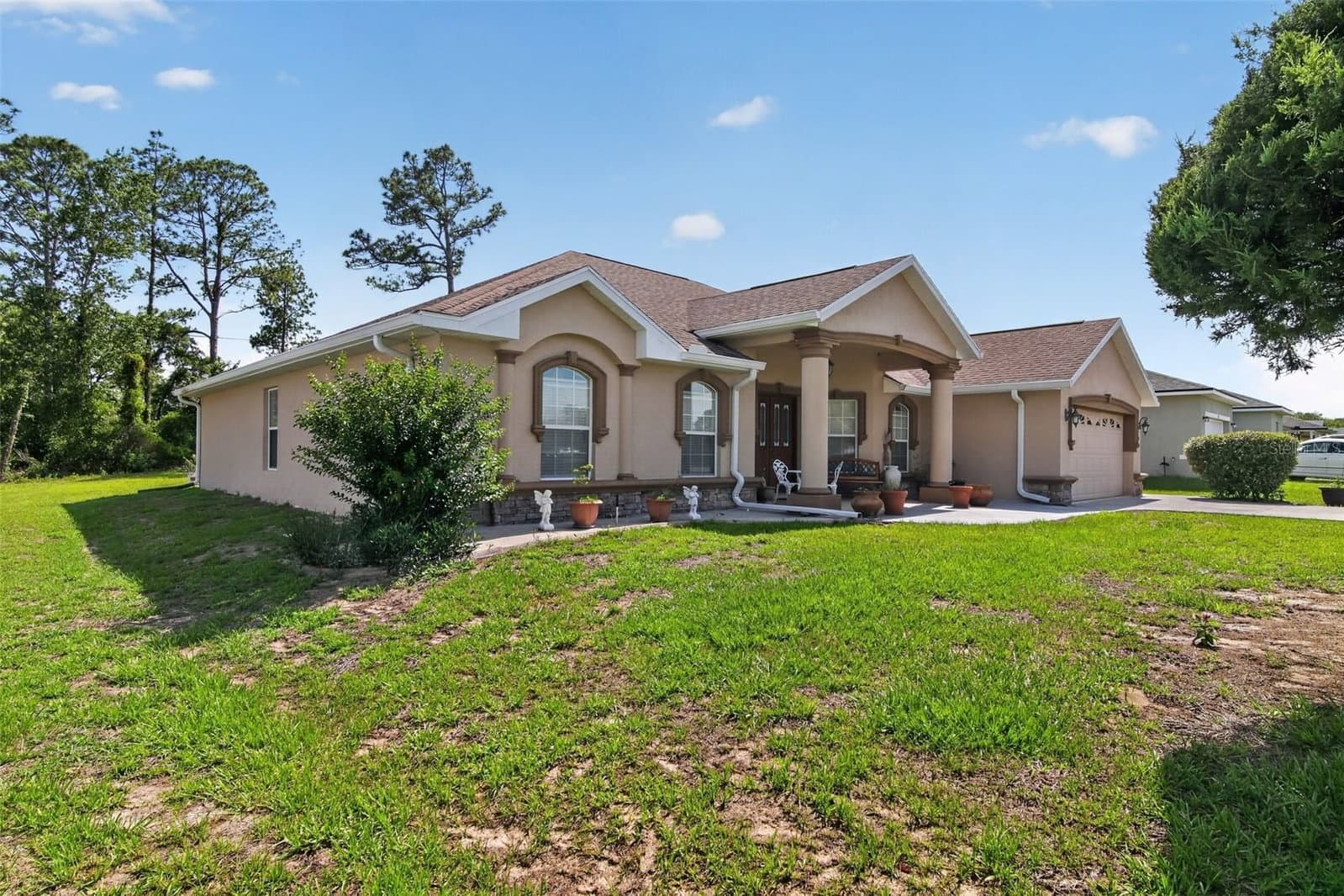 208 MARION OAKS