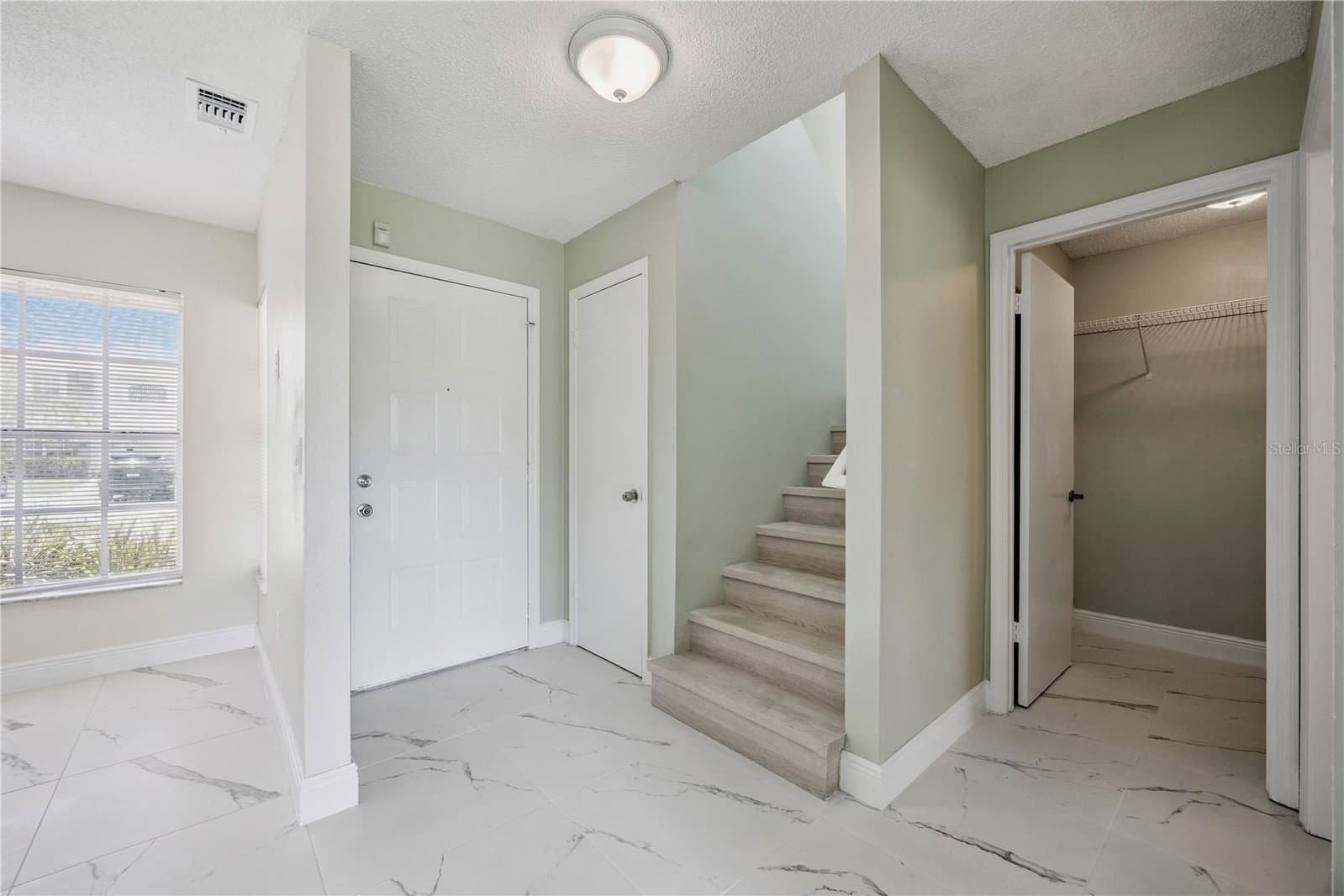 14451 BAY ISLE