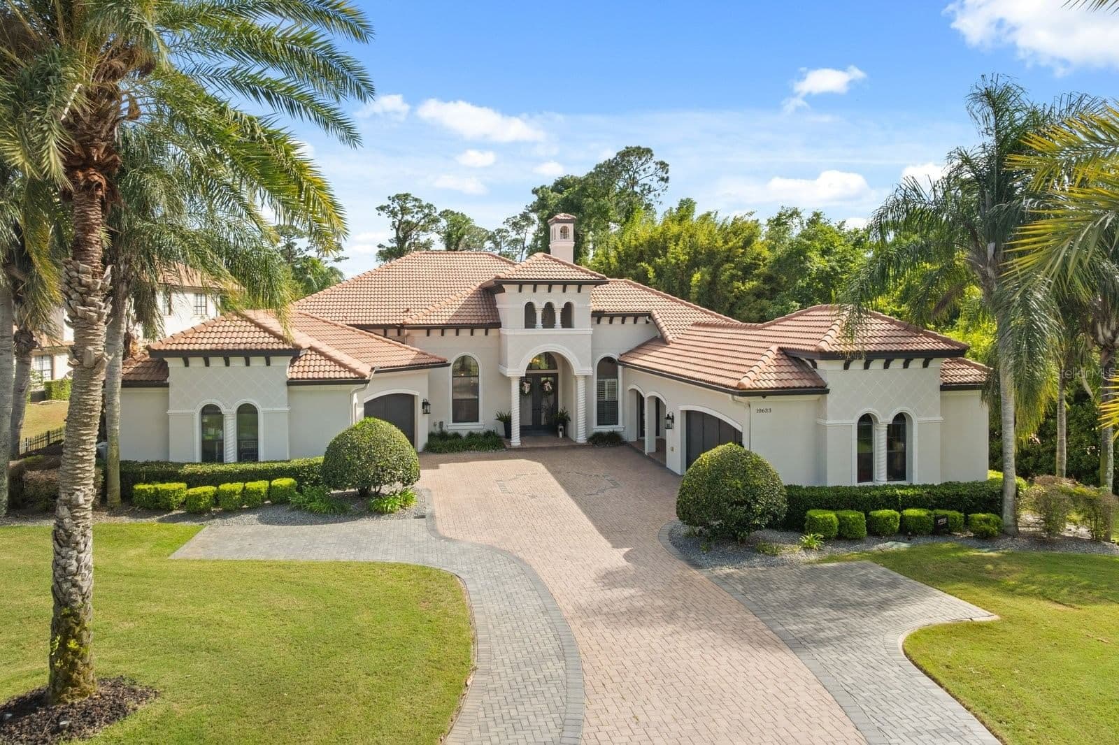 10633 LAGO BELLA