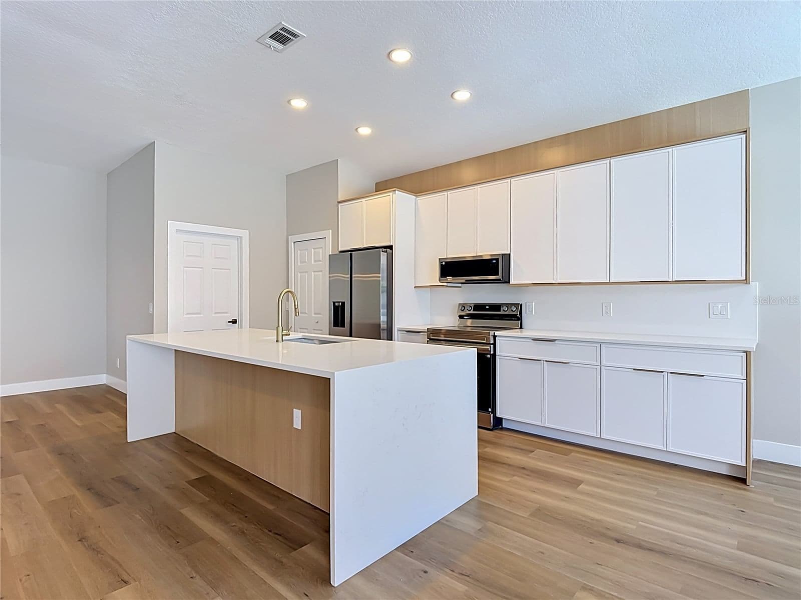 Photo 4 of 5013 TERRA VISTA