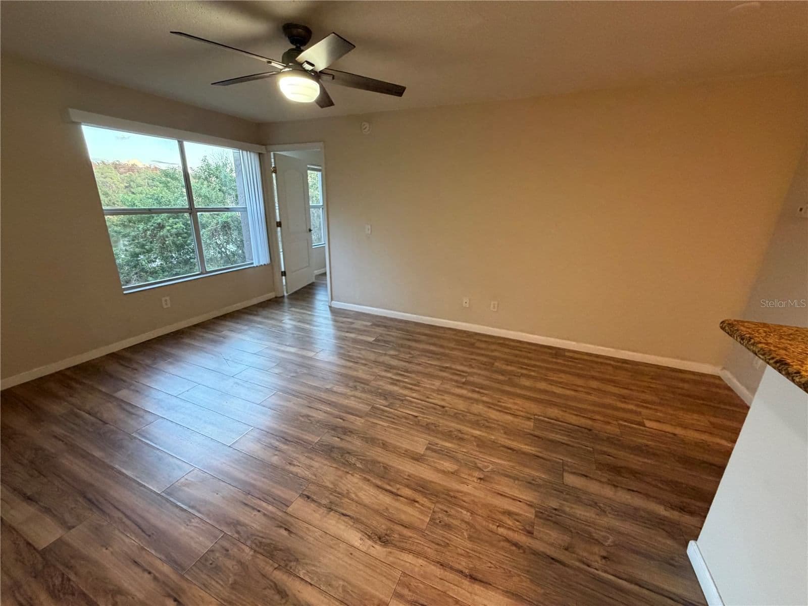 5128 CONROY