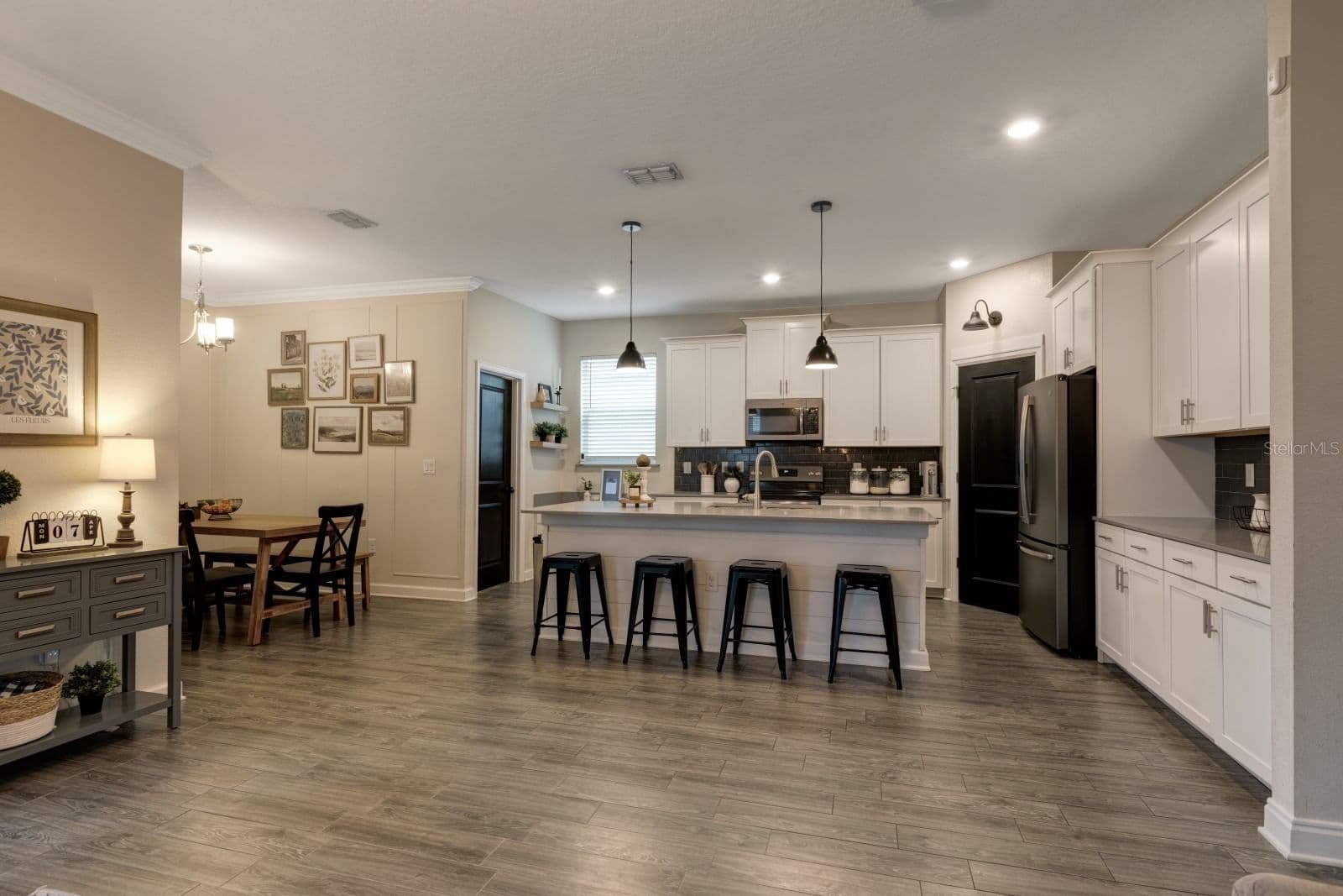 Photo 4 of 7542 SUMMERLAKE GROVES