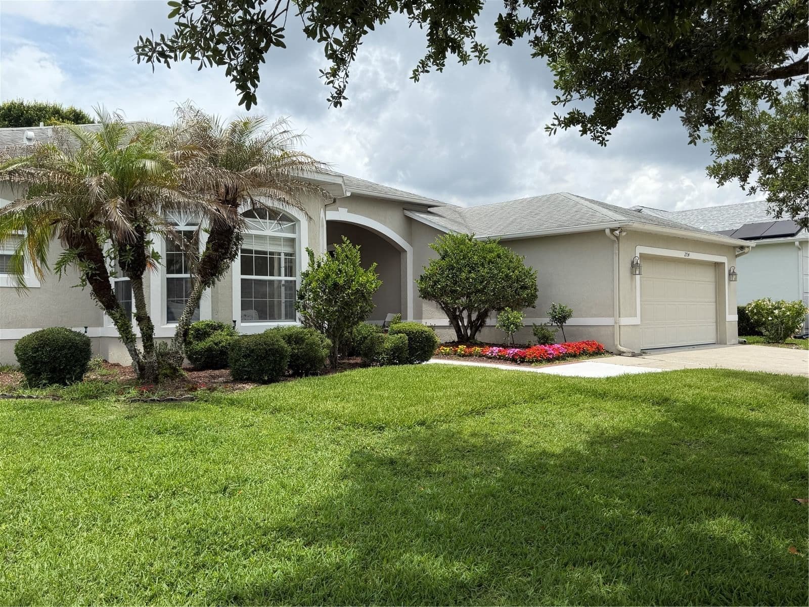 2734 WINDSORGATE