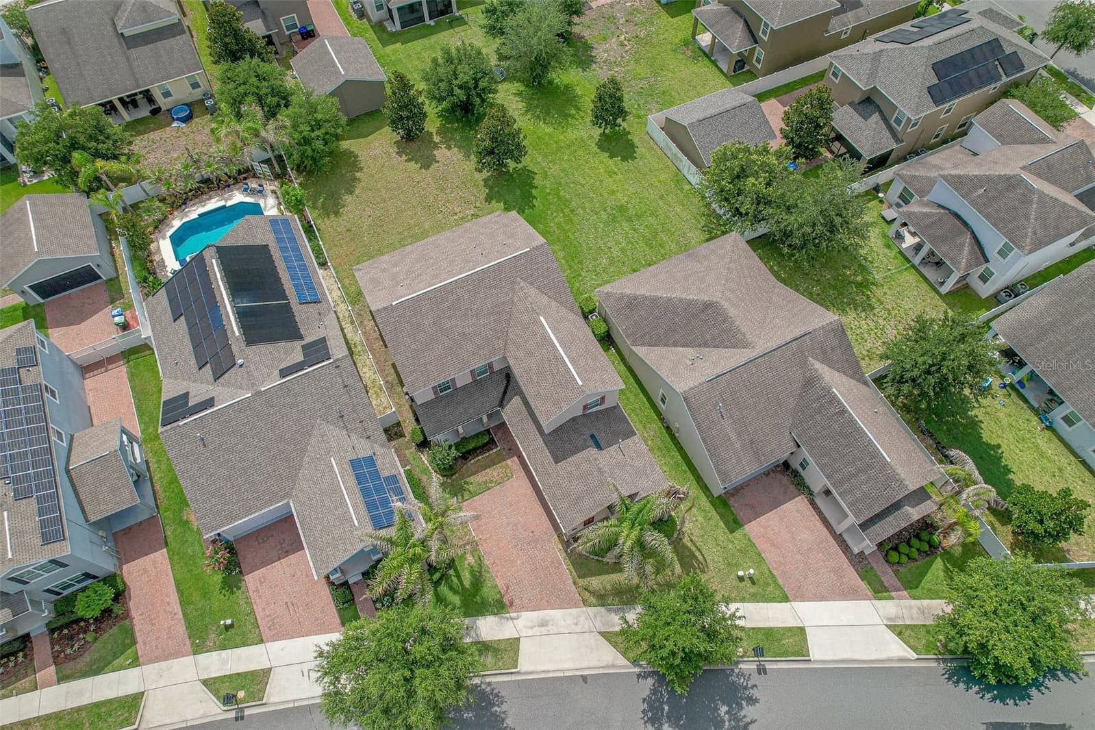 5973 CYPRESS HILL