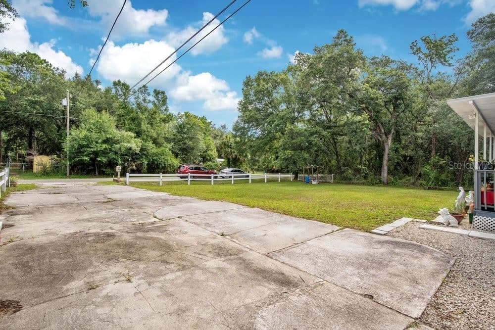 Photo 5 of 18222 LYNBROOK