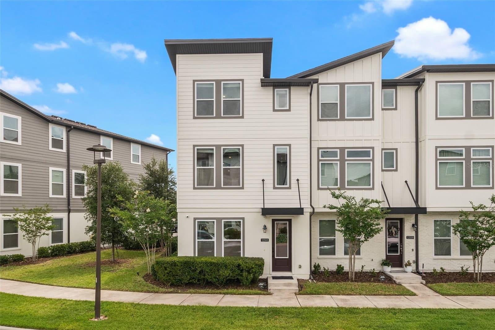 12551 WILLSTATTER