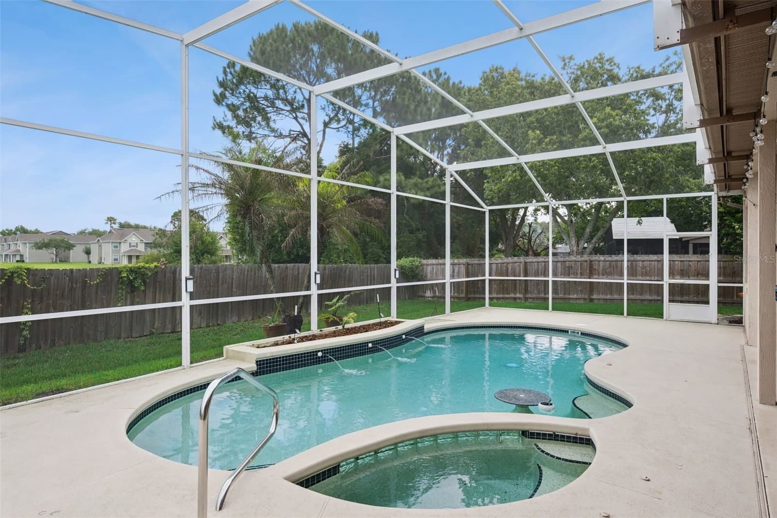632 TERRACE COVE