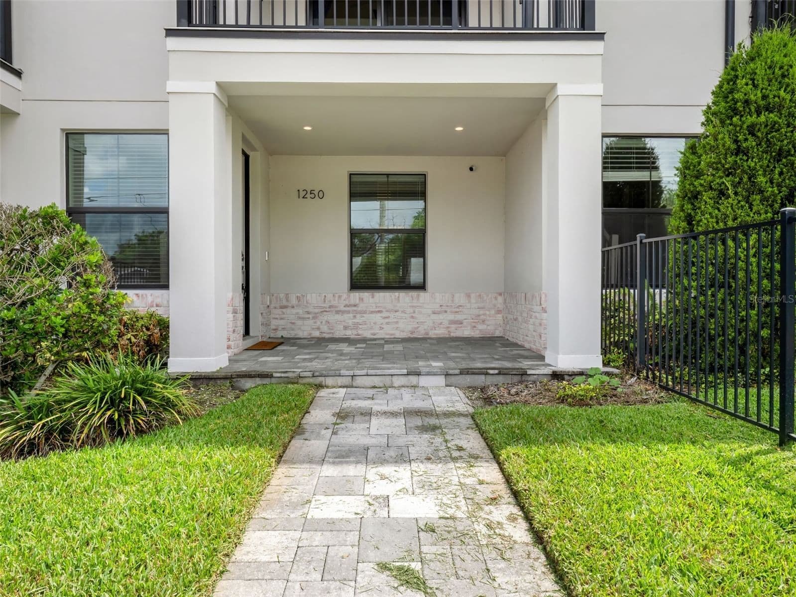 1250 FORMOSA
