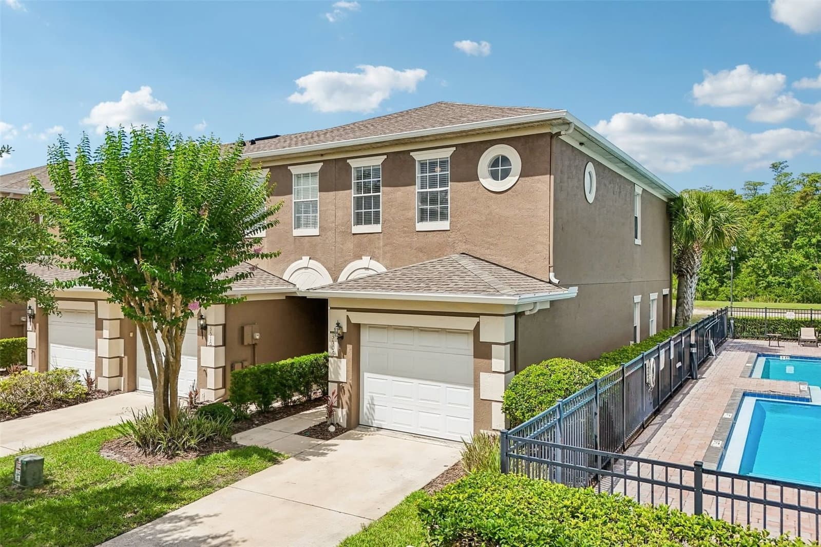 3506 VICTORIA PINES