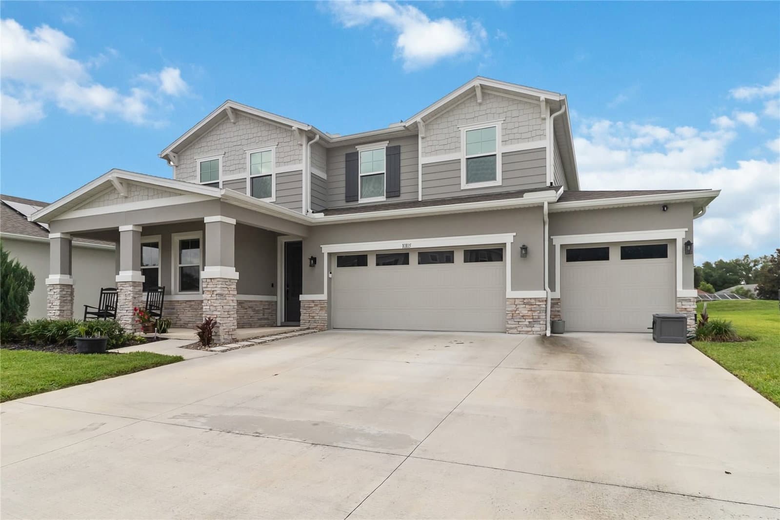 10105 SPRING LAKE