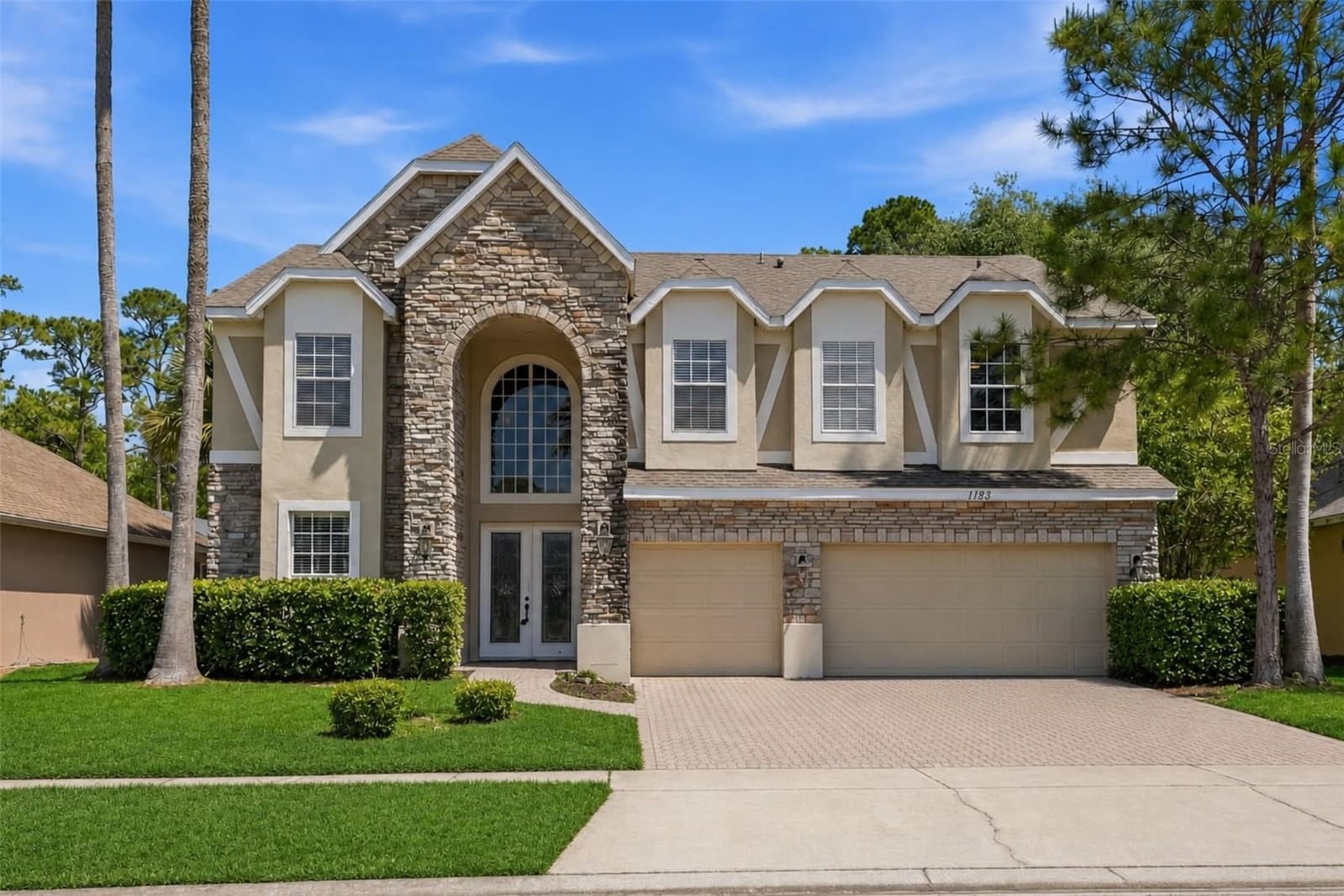 11027 SUMMERSPRING LAKES