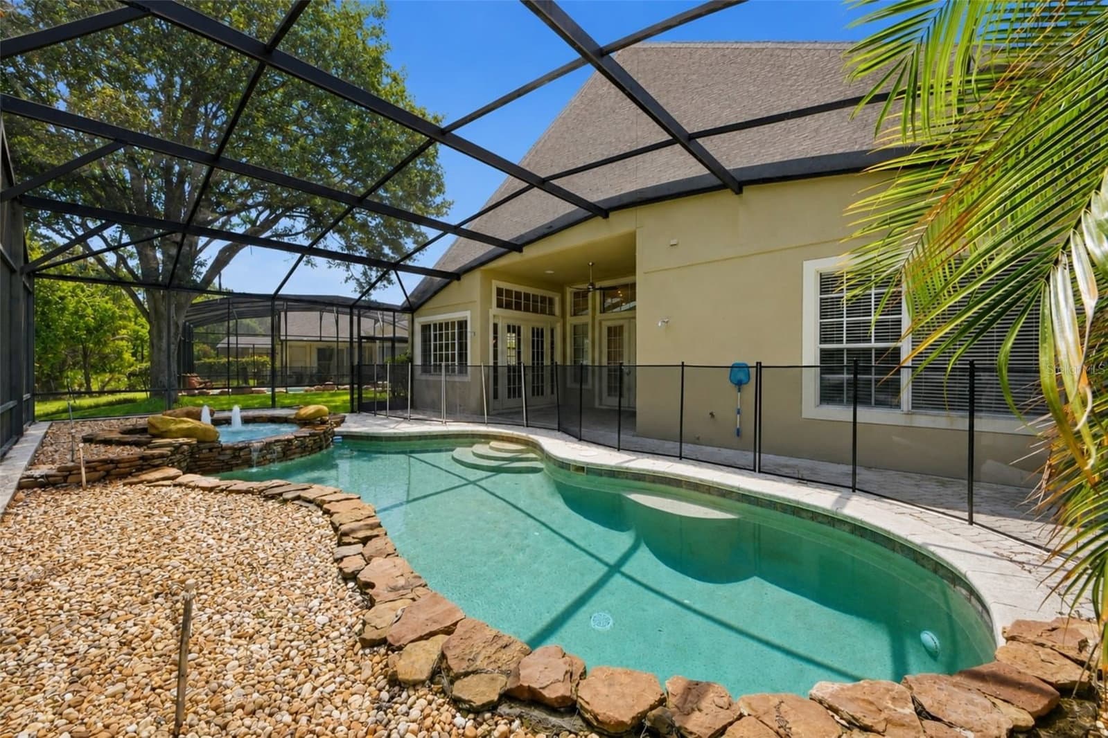 11027 SUMMERSPRING LAKES