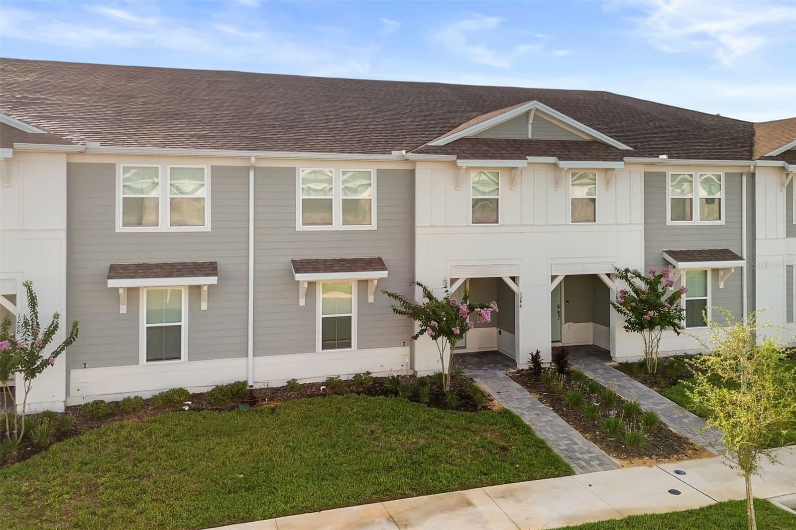 1284 BLUE ISLAND