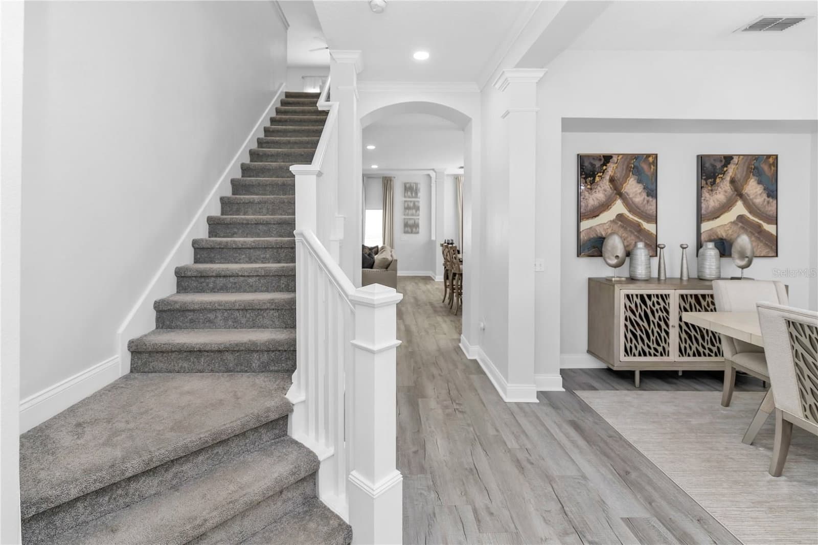 16750 ABBEY HILL