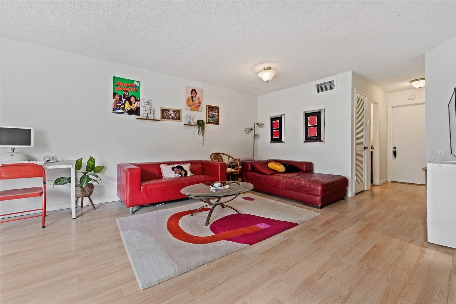 4312 LAKEWAY